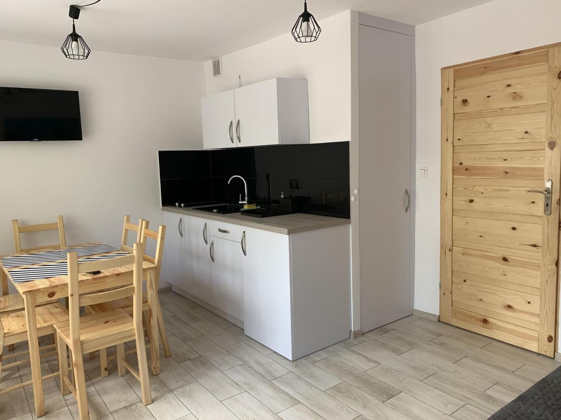Apartamenty Trawers Велен-Заобжанский Экстерьер фото